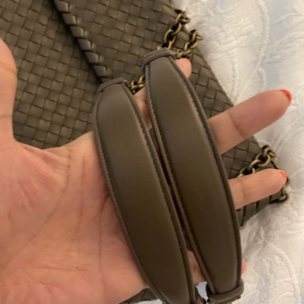 Bottega Veneta Olimpia 
Crossbody Bag Intrecciato Nappa Medium - Picture 7 of 14
